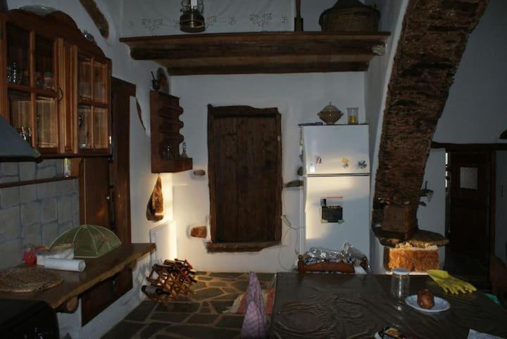 Afrodite'S House-Restaurated Oil Factory Agia  外观 照片