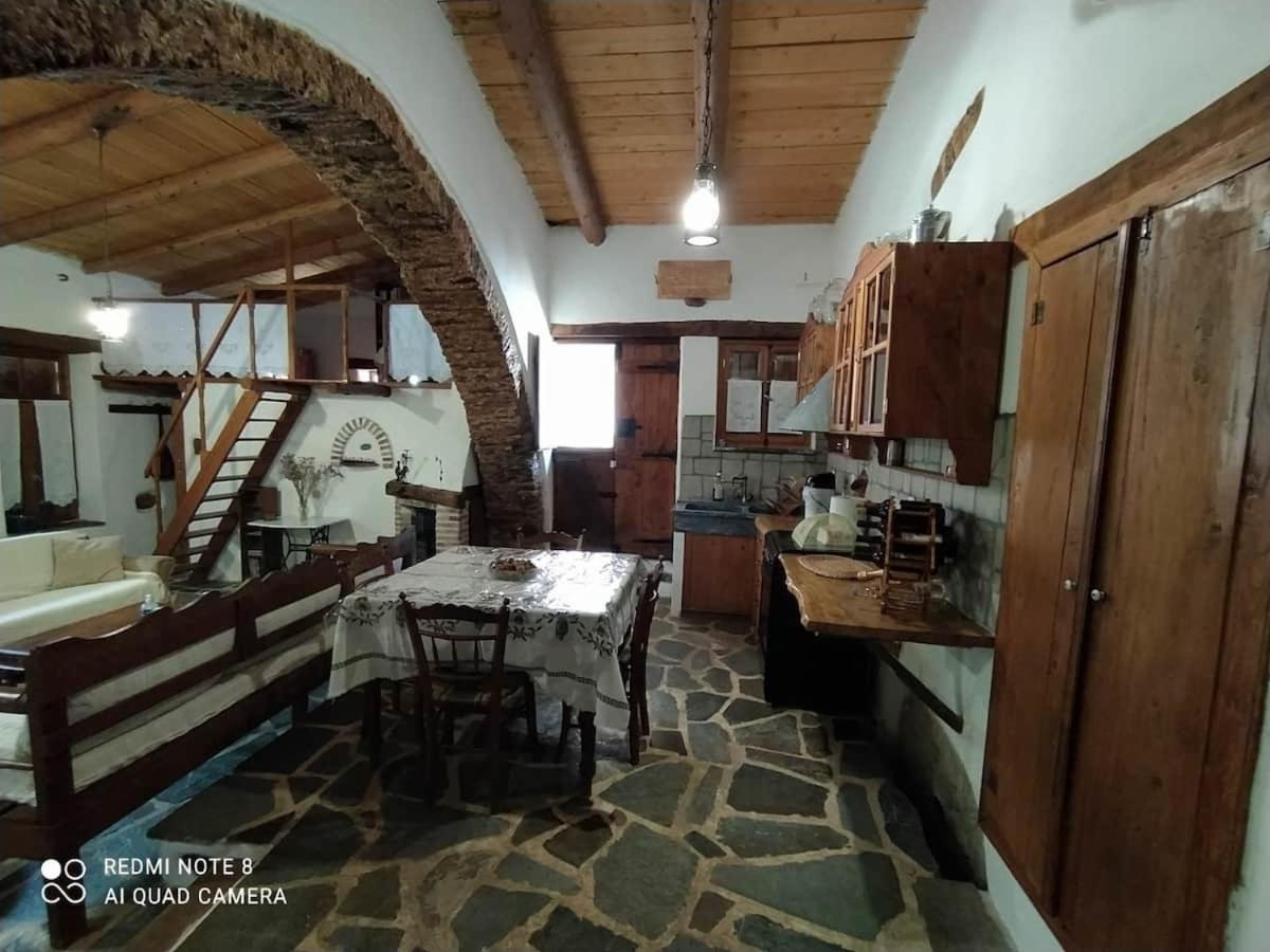 Afrodite'S House-Restaurated Oil Factory Agia  外观 照片
