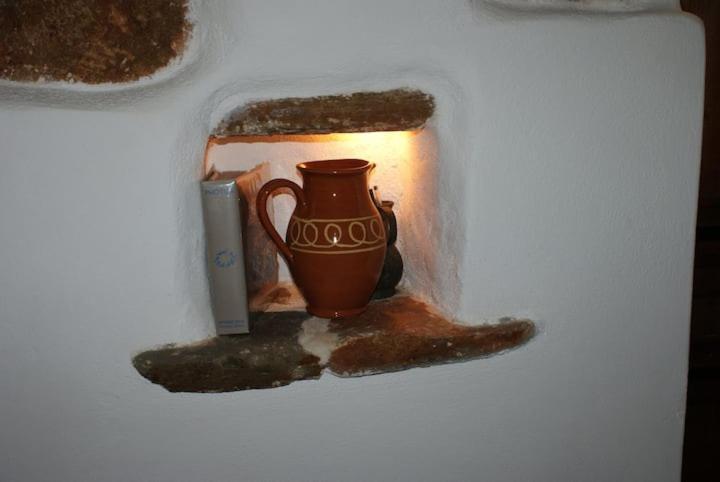 Afrodite'S House-Restaurated Oil Factory Agia  外观 照片